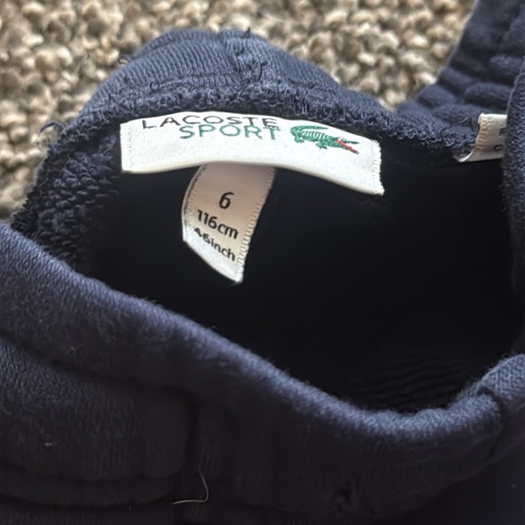 Kids Lacoste sweats. - Picture 2 of 3